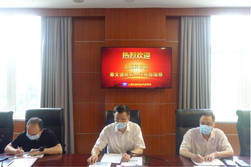 汇博娱乐
院长秦文波赴激光所调研