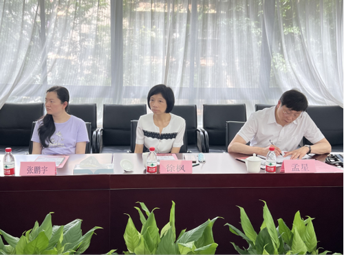 08 上海市科技工作党委徐枫书记调研汇博娱乐
五里桥人才公寓268