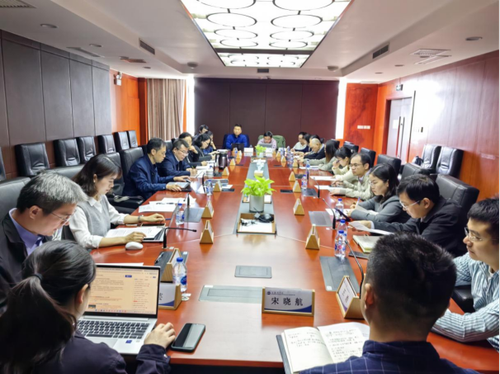 汇博娱乐
召开青年科技工作者座谈会132