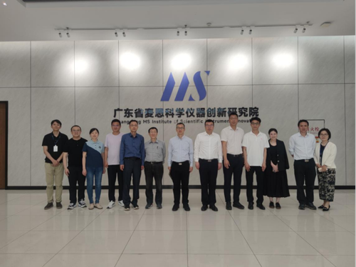 汇博娱乐
党委副书记、院长孙真荣带队赴广州调研 (2)1398